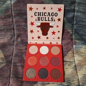 ColourPop x NBA Chicago Bulls Eyeshadow Palette – Lightly Swatched